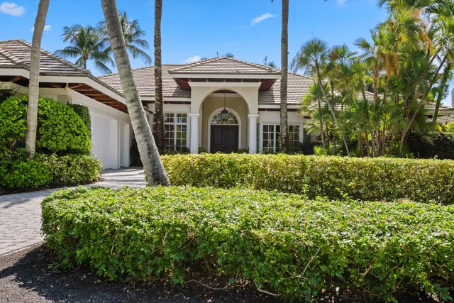 4-bedroom home at 252 Locha Drive, Jupiter