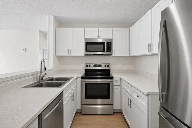 2-bedroom rental at 4967 NW 95th Avenue #4d, Sunrise