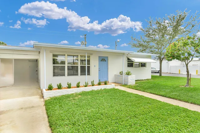 3-bedroom rental at 8 NE 15TH Avenue, Pompano Beach