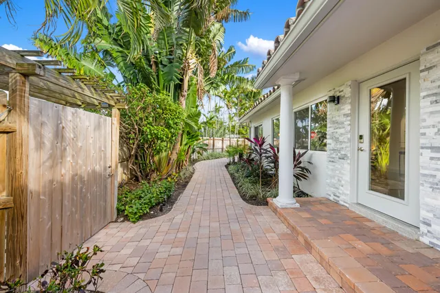 3-bedroom rental at 1764 NE 16TH Street, Fort Lauderdale