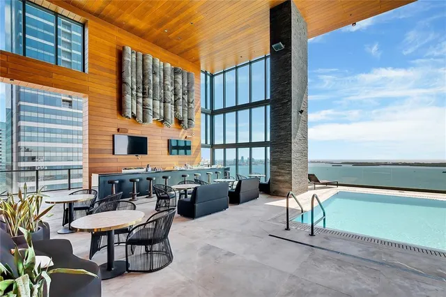 1-bedroom rental at 1451 BRICKELL Avenue #1202, Miami