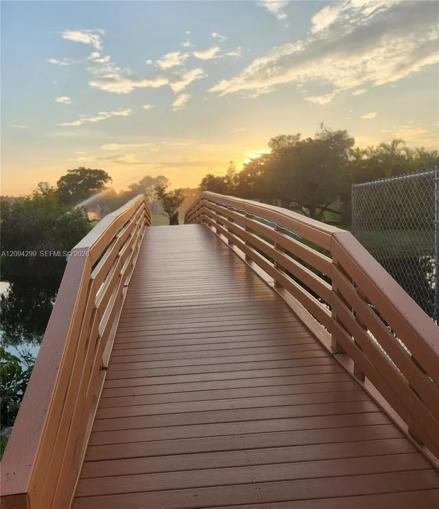 2-bedroom home at 2781 N Pine Island Road #302, Sunrise
