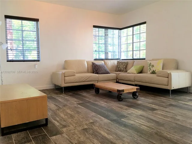 1-bedroom home at 645 Michigan Avenue #C, Miami Beach