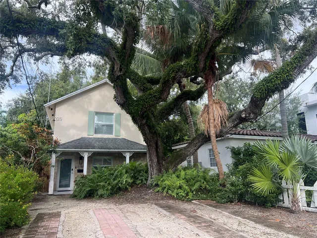 3-bedroom home at 3158 Carter Street, Miami