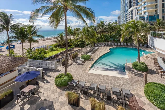 1-bedroom home at 17375 Collins Avenue #2606, Sunny Isles Beach