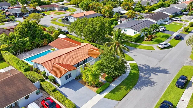 3-bedroom home at 6000 SW 94th Place, Miami