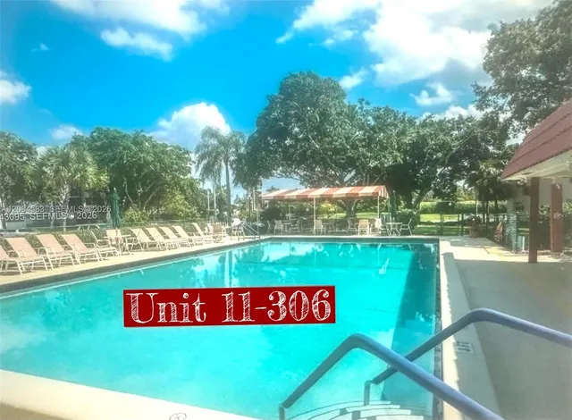 1-bedroom home at 9410 N Hollybrook Lake Drive #306, Pembroke Pines