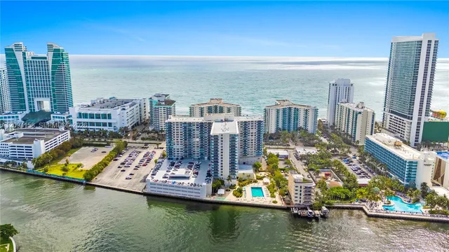 2-bedroom rental at 3800 S Ocean Drive #525, Hollywood