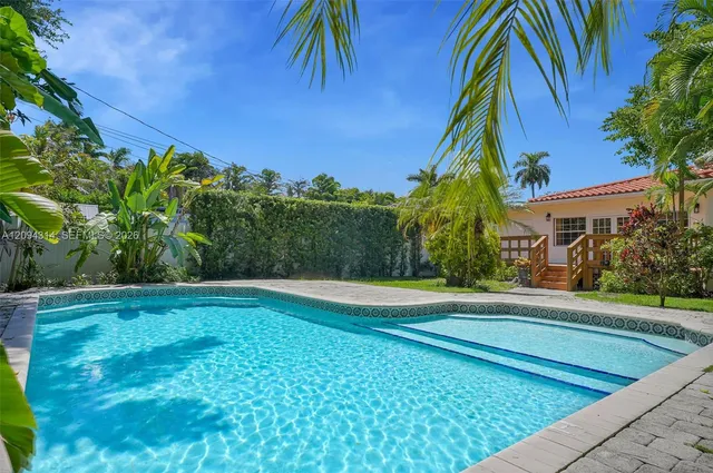 4-bedroom rental at 4529 Royal Palm Avenue #4529, Miami Beach