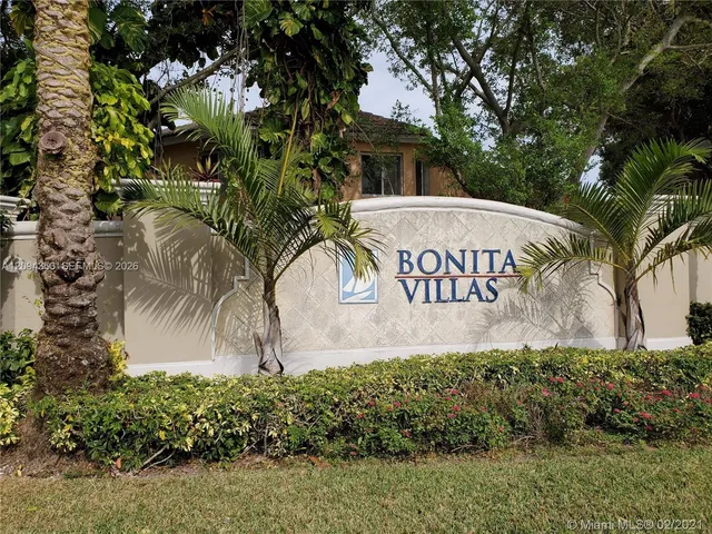 3-bedroom rental at 14320 SW 120th Court #6-9, Miami
