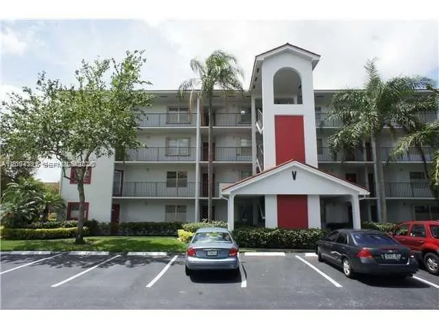 1-bedroom rental at 1000 SW 128th Terrace #303V, Pembroke Pines