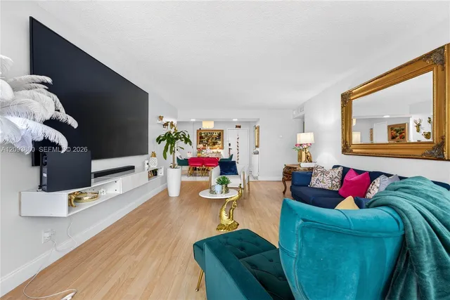 2-bedroom rental at 6600 Cypress Road #405, Plantation