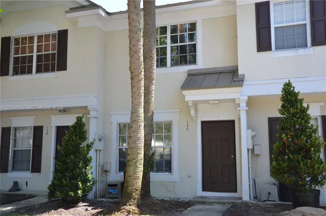2-bedroom rental at 130 SW 96th Avenue #12-2, Plantation