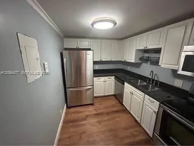 1-bedroom rental at 4222 Inverrary Boulevard #4105, Lauderhill