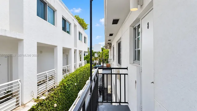 1-bedroom rental at 951 Jefferson Avenue #8, Miami Beach