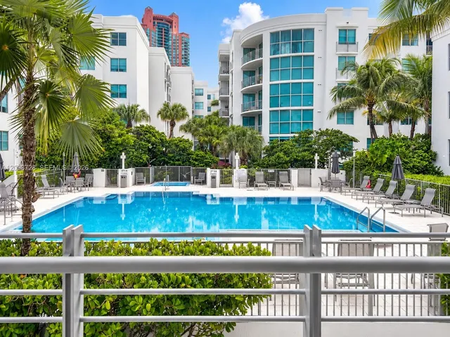 1-bedroom rental at 110 Washington Avenue #2412, Miami Beach