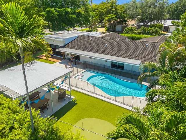 5-bedroom rental at 2471 NE 201st Street, Miami