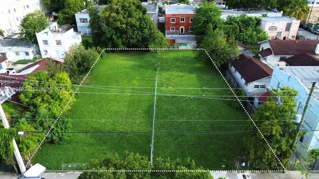 Land at 972 SW 3rd Street, Miami