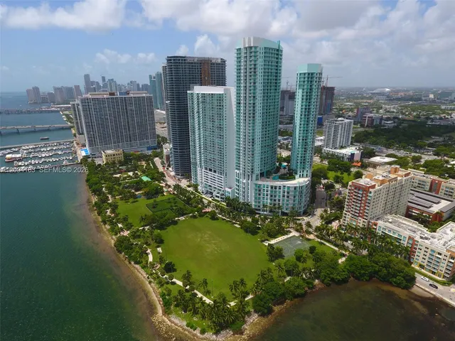 2-bedroom rental at 1900 N Bayshore Drive #4604, Miami