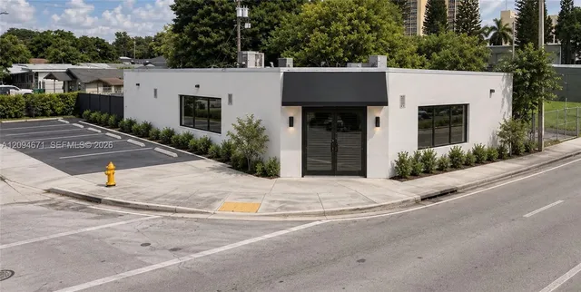 Commercial at 5100 NW 22nd Avenue, Miami