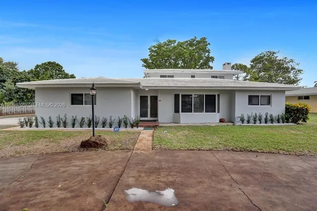5-bedroom home at 63 SE 5th Avenue, Deerfield Beach