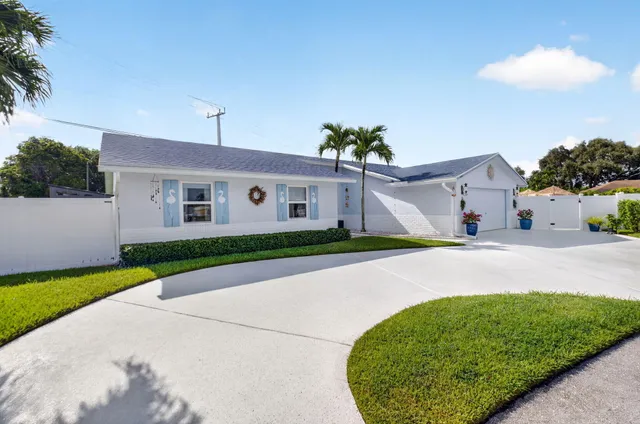 4-bedroom home at 4010 BLUE SAGE Path, Boynton Beach