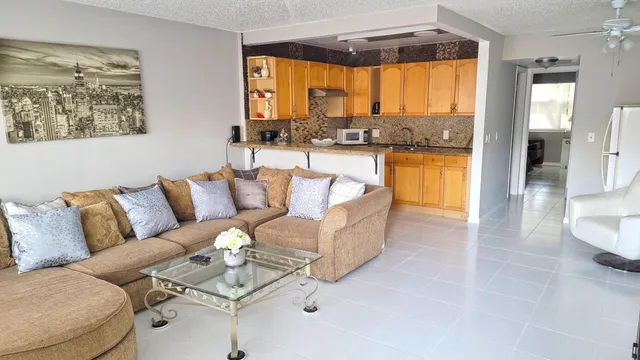 1-bedroom home at 5 Newport A, Deerfield Beach