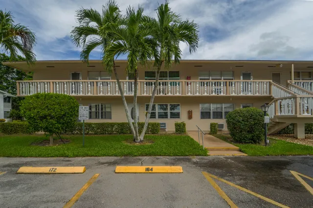1-bedroom home at 173 KENT J, West Palm Beach