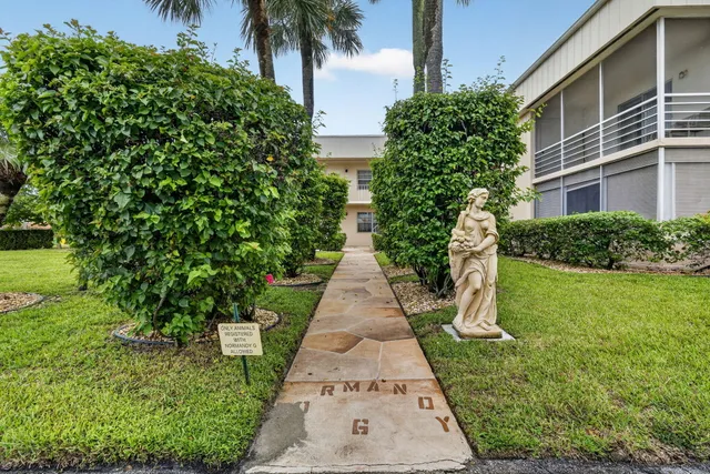 2-bedroom home at 318 Normandy G #318, Delray Beach