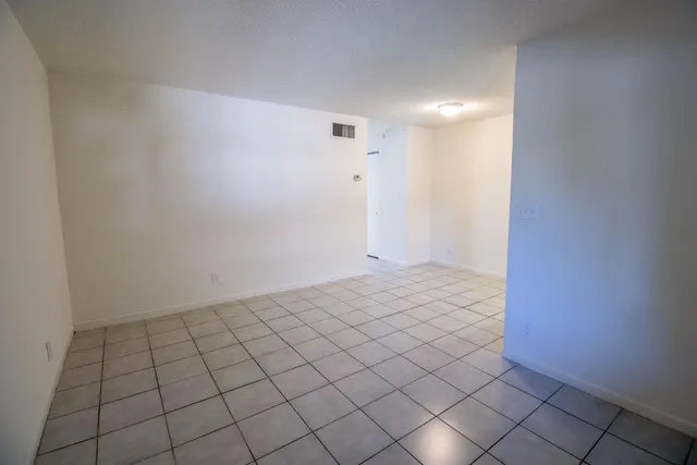 1-bedroom rental at 1727 LIBERTY Street #4, Hollywood