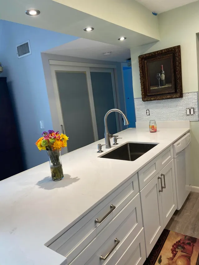 2-bedroom rental at 13791 ONEIDA Drive #H3, Delray Beach