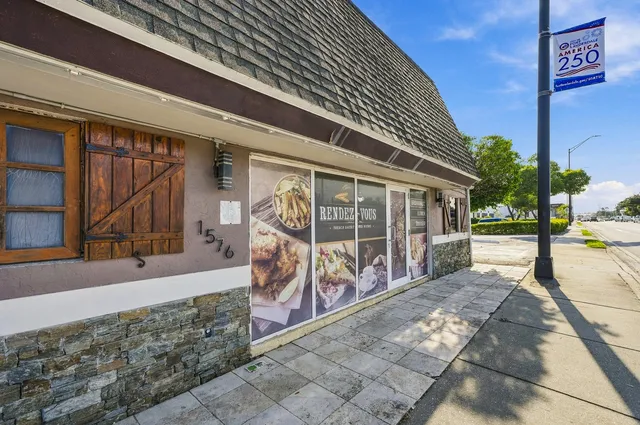 Commercial at 1576 E OAKLAND PARK Boulevard, Oakland Park