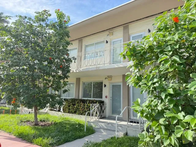 1-bedroom home at 1601 Meridian Avenue #104, Miami Beach