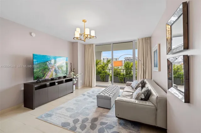 2-bedroom home at 6799 Collins Avenue #606, Miami Beach