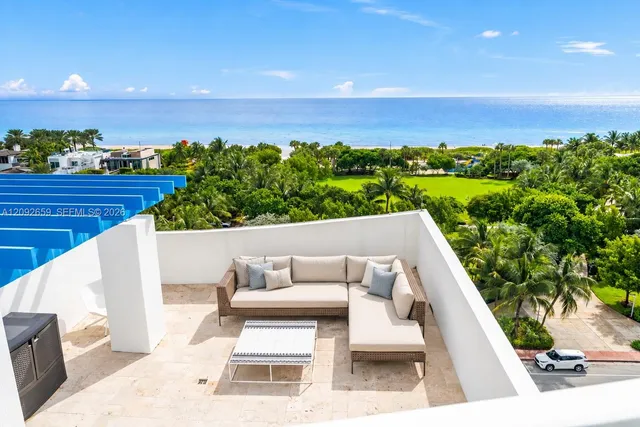2-bedroom home at 7600 Collins Avenue #1012, Miami Beach