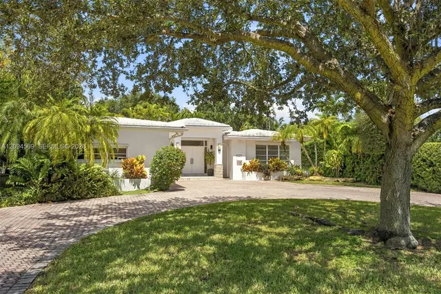 3-bedroom rental at 1325 Blue Road, Coral Gables