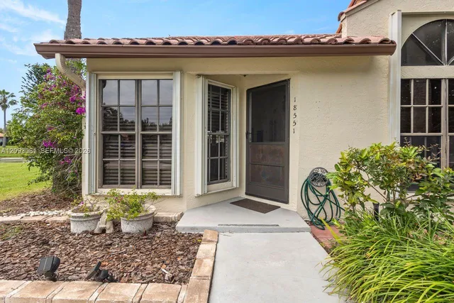 2-bedroom rental at 18551 Woodstream Drive #0, Boca Raton