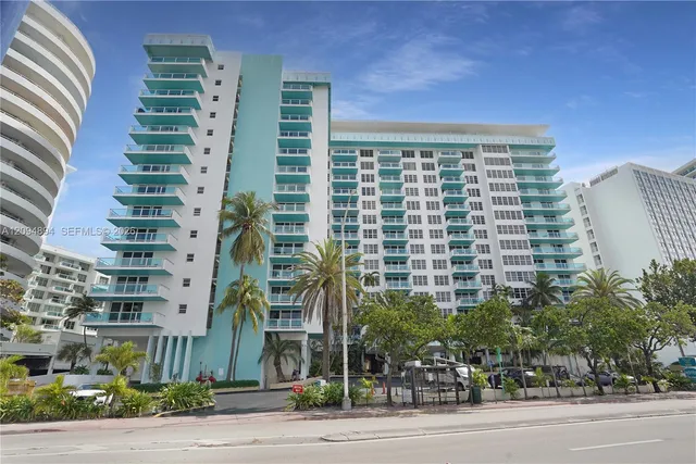 2-bedroom rental at 5101 Collins Avenue #11N, Miami Beach