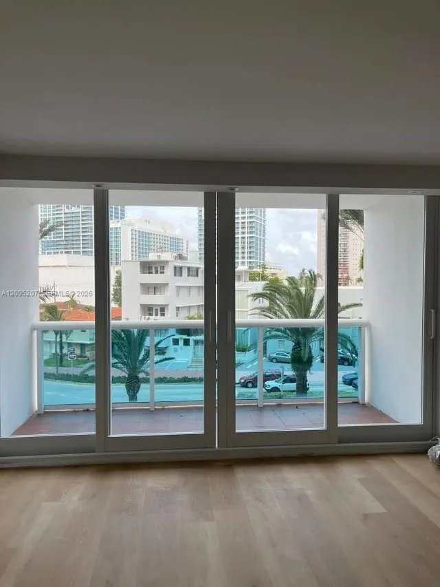 1-bedroom rental at 6770 Indian Creek Drive #4A, Miami Beach