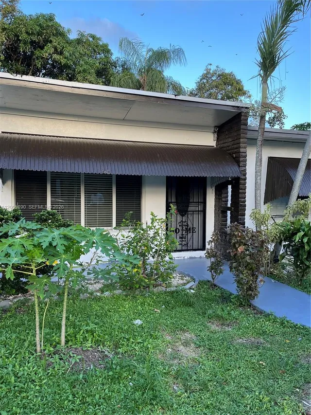 2-bedroom rental at 12715 NW 10th Avenue #0, North Miami