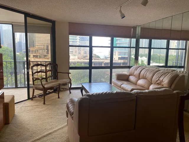 1-bedroom rental at 1901 Brickell Avenue #B1010, Miami