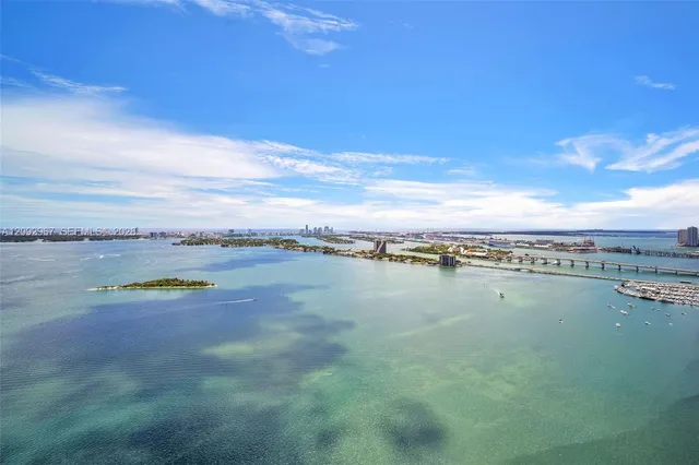 4-bedroom rental at 700 NE 24th Street #4507, Miami
