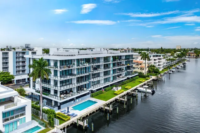 3-bedroom rental at 160 Isle Of Venice Drive, Fort Lauderdale