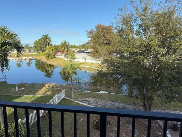 1-bedroom rental at 1235 W RIVER Drive #4, Margate
