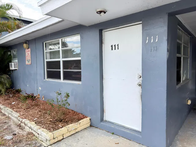 2-bedroom rental at 111 E 27TH Street #1, Riviera Beach