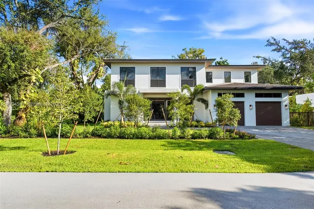 5-bedroom home at 6255 SW 69th Street, South Miami