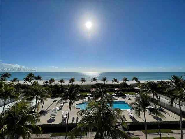 1-bedroom rental at 2625 Collins Avenue #605, Miami Beach