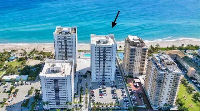 1-bedroom rental at 1904 S Ocean Drive #1901, Hallandale Beach