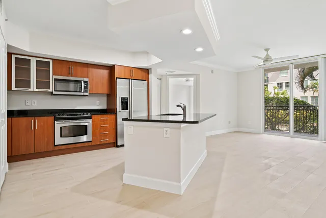2-bedroom home at 600 S Dixie Highway #636, West Palm Beach