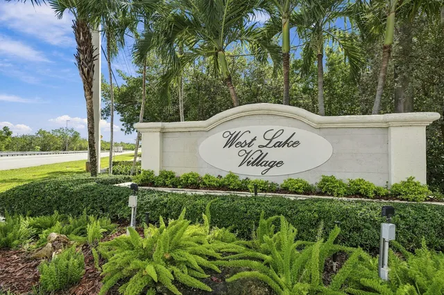 4-bedroom home at 1115 PAPAYA Street, Hollywood